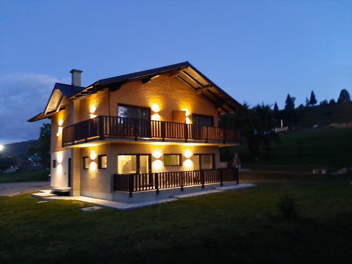 Noor Villa Dornavátra Kültér fotó