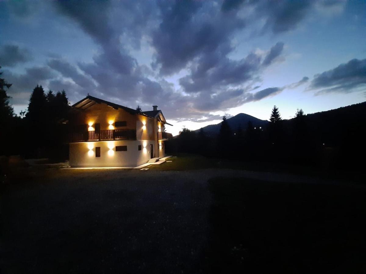 Noor Villa Dornavátra Kültér fotó